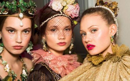 عربستان‌ میزبان نمایش لباس دولچه و گابانا