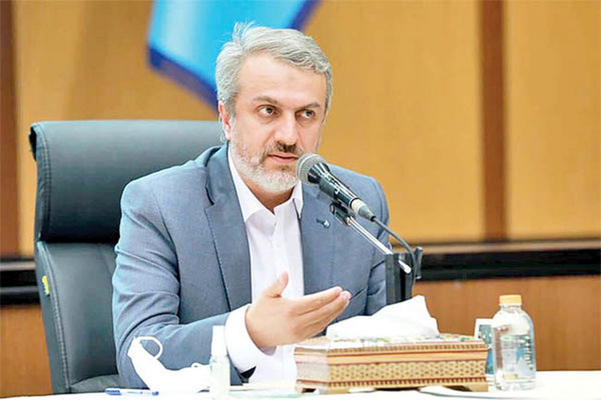 با عرضه خودرو در بورس کالا مخالفتی ندارم