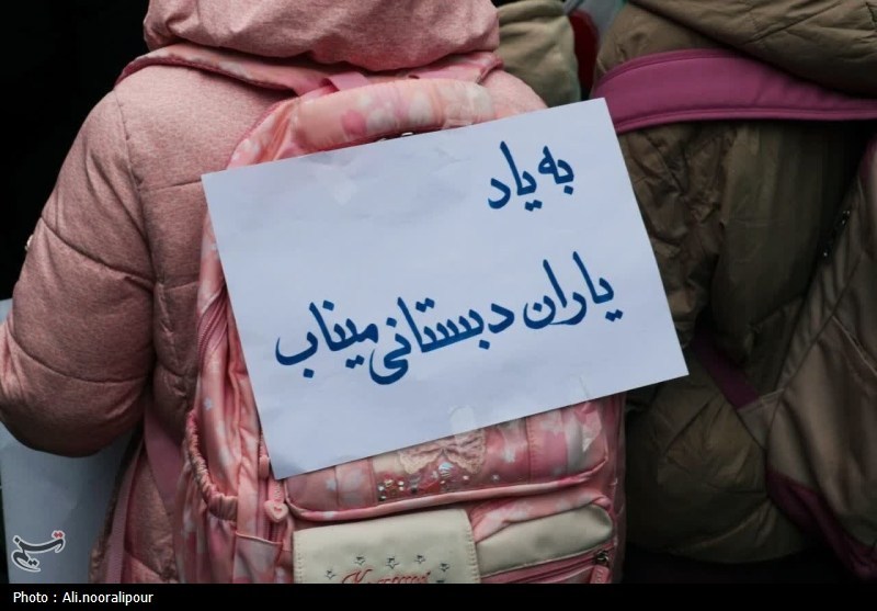 پیگیری جنایت آمریکا در شهادت دانشآموزان مینابی از مراجع بینالمللی