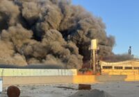 آتش‌سوزی واحد تولید روغن شهرضا اطفا شد؛ مصدومیت ۲ نفر