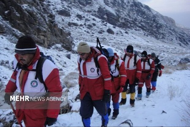 آمادهباش کامل تیمهای عملیاتی هلالاحمر در ۲۱ استان کشور