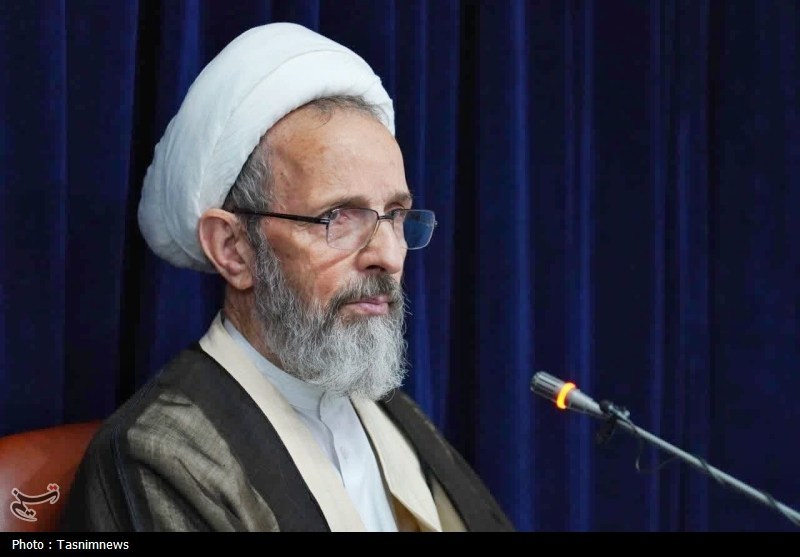 آیت‌الله رجبی: پیروز میدان شدیم/آمریکا می‌خواهد حضور مردم را کمرنگ کند