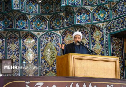 امام جمعه تبریز: جامعه امروز به نشاط عاشورایی نیاز دارد