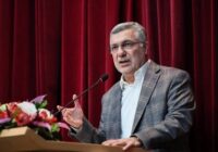 تاکید وزیر بهداشت بر اهمیت سلامت روان شاغلین