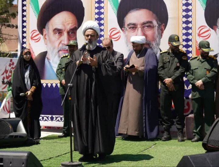 حضور آگاهانه دختران در جنگ رسانه‌ای سد مستحکم در برابر تهاجم فرهنگی