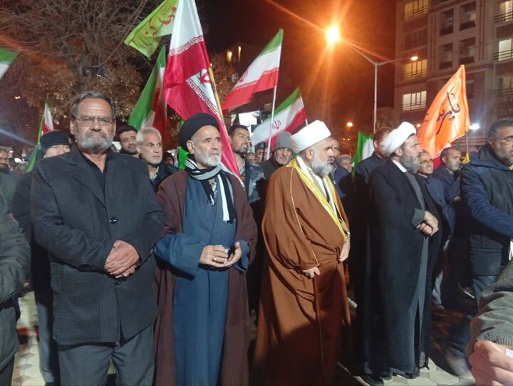 حماسه حضور مردم بیجار در حمایت از وطن