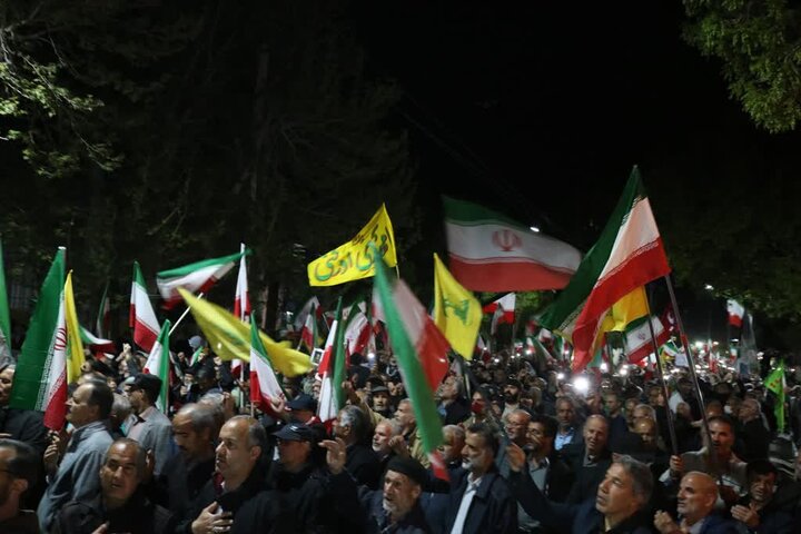 دشمن هیچ گاه مورد اعتماد نخواهد بود