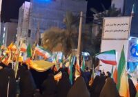راهپیمایی شبانه مردم در گناوه