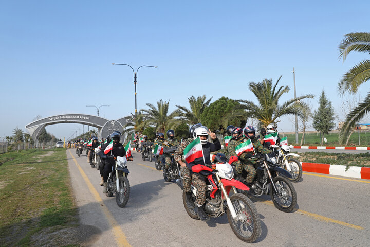 رژه موتوری وعاظ و طلاب زاهدانی در حمایت از ایران