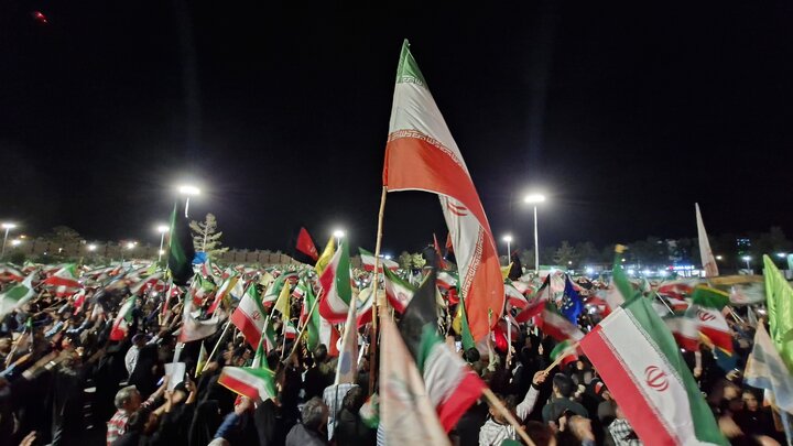 طنین شعار «ما نسل عاشوراییم» در پنجاه و یکمین شب جهاد خیابانی در سنقر