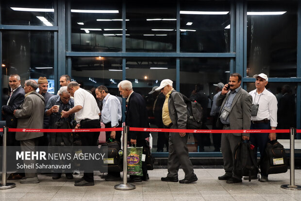 فرودگاه مشهد آماده بدرقه زائران خانه خدا است