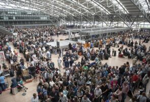 لغو ده‌ها هزار پرواز در آلمان به دلیل کمبود سوخت