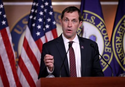 نماینده کنگره آمریکا: ترامپ بدون هیچ راهبرد مشخصی وارد جنگ با ایران شد