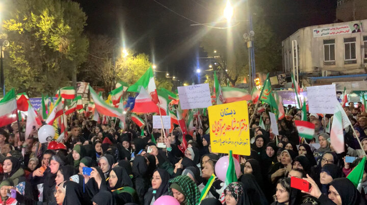 پنجاه و سومین حضور پرشور و شبانه مردم ارومیه در میدان