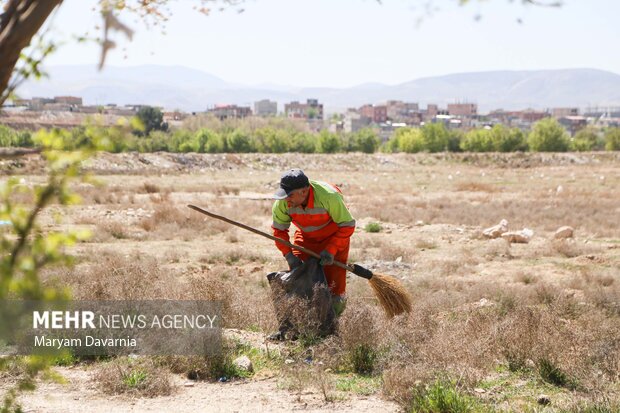 پویش پاکسازی ساحل زاینده رود در هفته زمین پاک برگزار می‌شود