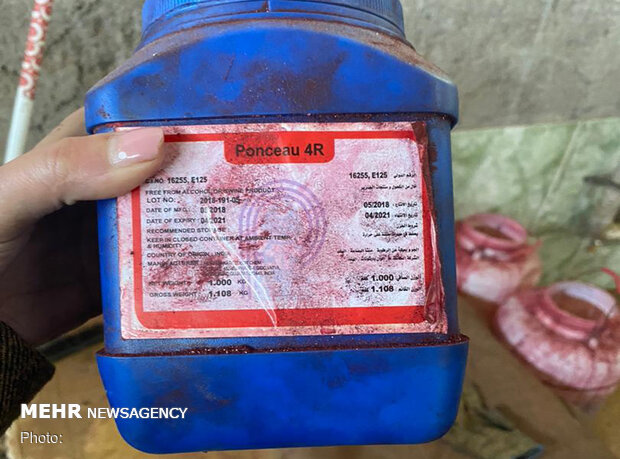 کشف ۲ هزار و ۳۰۰ کیلوگرم ادویه غیرمجاز در گرمسار