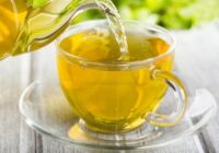 با این دمنوشها و مواد غذایی علائم آلرژی بهاری را کم کنید با این دمنوشها و مواد غذایی علائم آلرژی بهاری را کم کنید