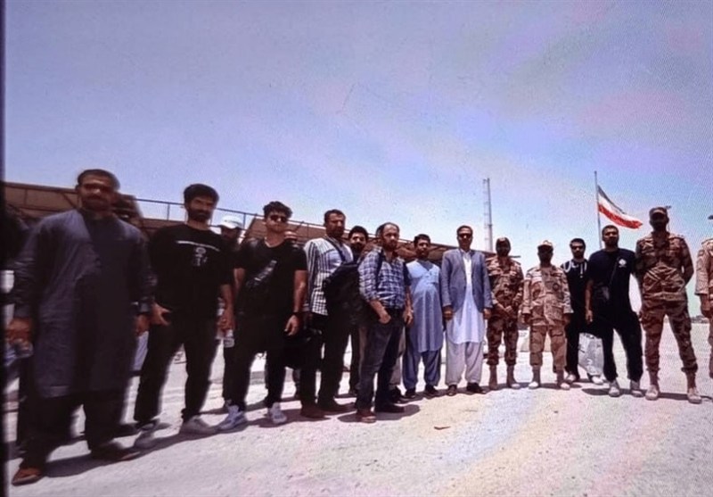 بازگشت ۱۵نفر از خدمه کشتی «توسکا» به ایران