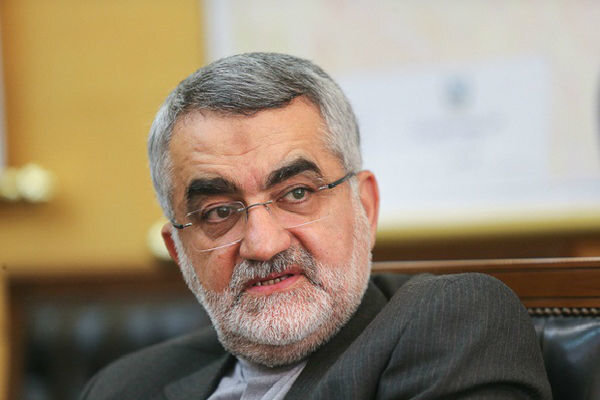 بروجردی: آزادسازی ۱۲ میلیارد دلار، شرط ابتدایی ایران در مذاکره است