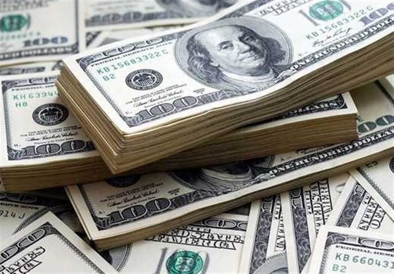 کشف ۳۵ هزار دلار آمریکایی در مریوان/قاچاقچی ارز ۲۱ میلیارد جریمه شد