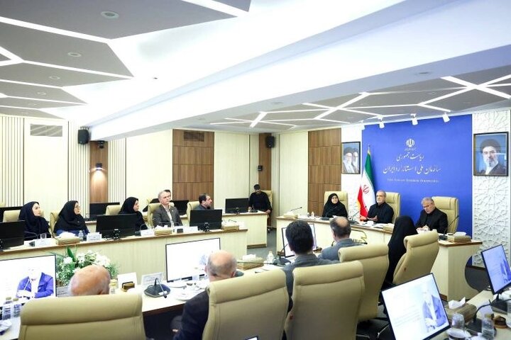 بازدید پزشکیان از پژوهشکده صنایع غذایی سازمان ملی استاندارد