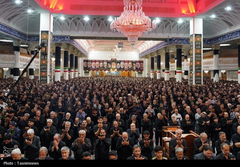 قم در روز عاشورا؛ از عزای سیدالشهدا(ع) تا تجدید بیعت با ولایت + عکس ماه محرم , حسینیه تسنیم , عاشورا , اخبار قم ,