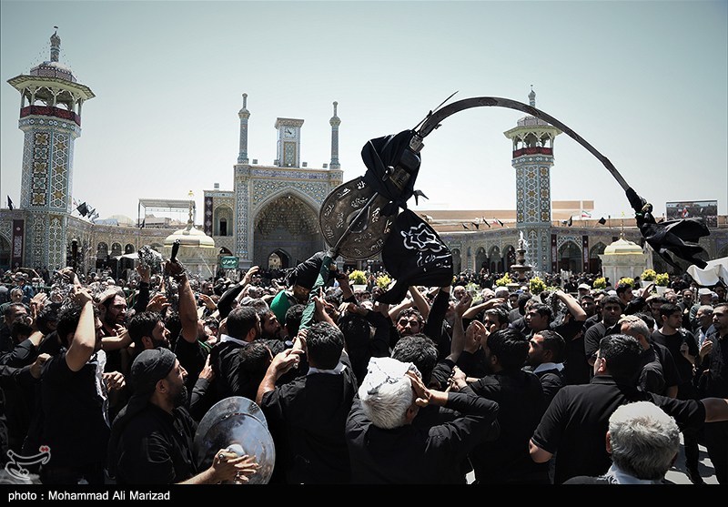 قم در روز عاشورا؛ از عزای سیدالشهدا(ع) تا تجدید بیعت با ولایت + عکس ماه محرم , حسینیه تسنیم , عاشورا , اخبار قم ,