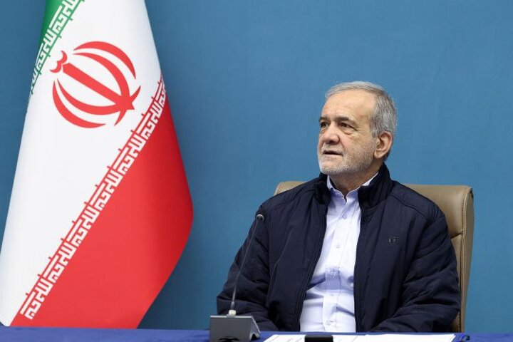 پزشکیان: دهک بندی باید با اطلاعات جدید بازنگری شود