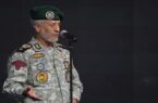 دریادار سیاری: قدرت ایران برای آمریکا غیرقابل هضم است دریادار سیاری: قدرت ایران برای آمریکا غیرقابل هضم است