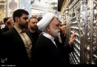 رئیس قوه قضاییه به قم سفر کرد/ زیارت‌ بارگاه مطهر کریمه اهل بیت(ع)