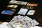 وضعیت بازار طلا و ارز در روز نیمه‌تعطیل/ قیمت دلار و سکه چقدر شد؟/ طلا درجا زد؟