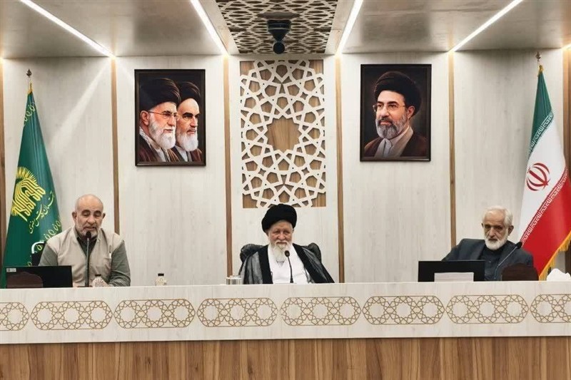 علمالهدی:رهبری پس از تصمیم خبرگان هدایت مستقیم جنگ را برعهده گرفتند