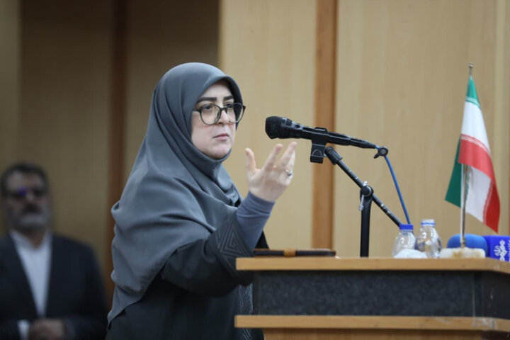 مهاجرانی: استان ایلام رنگینکمان اقوام و نماد همبستگی ملی است